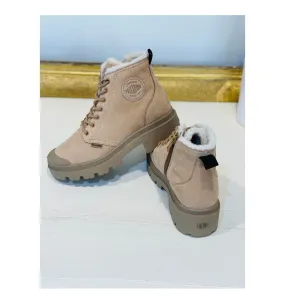 BOOTS PALLABASE