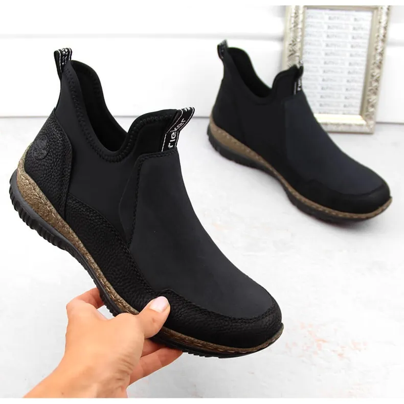 Bottines à enfiler noires confortables pour femmes Rieker N3275-00 le noir