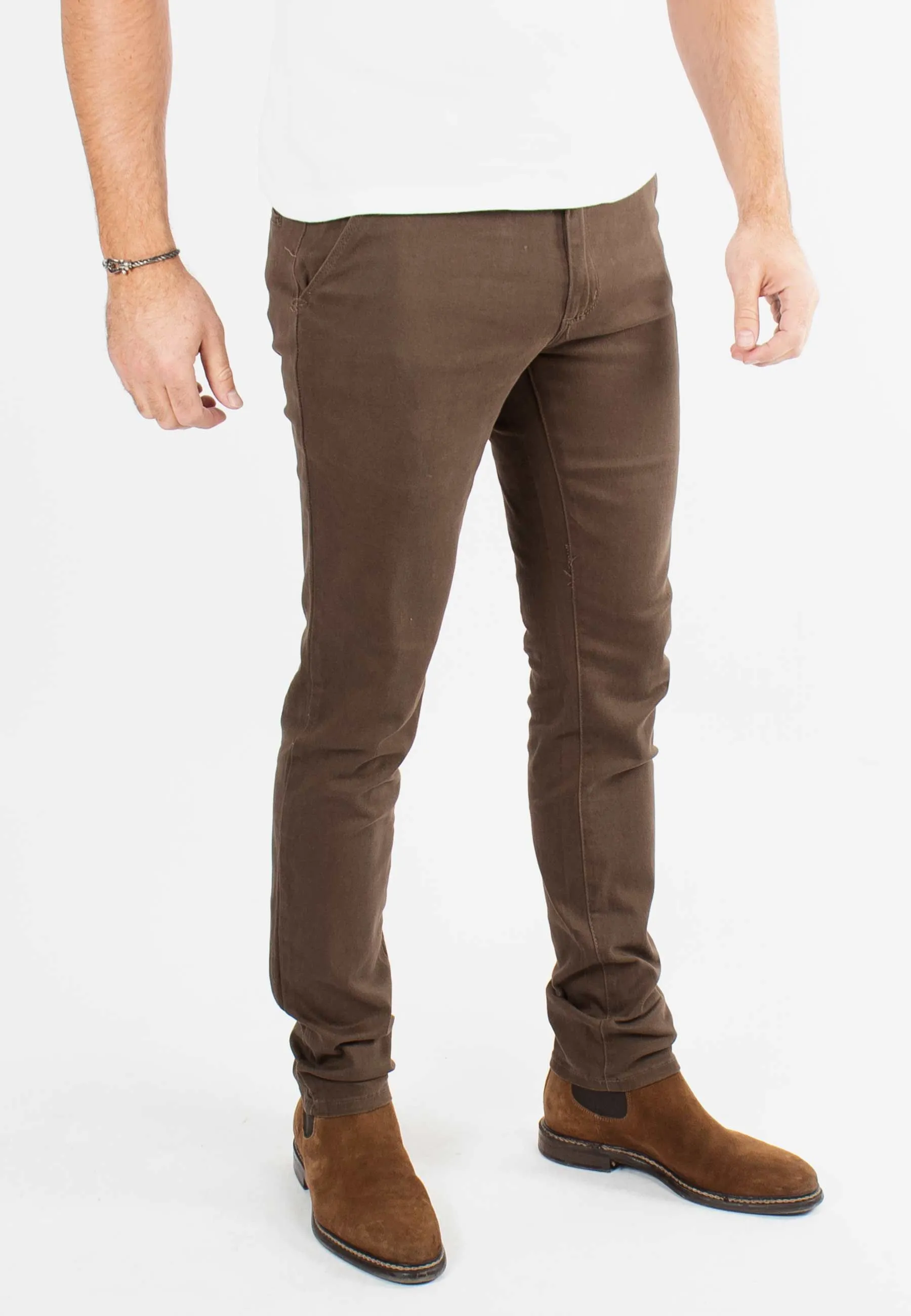 Pantalon chino marron slim