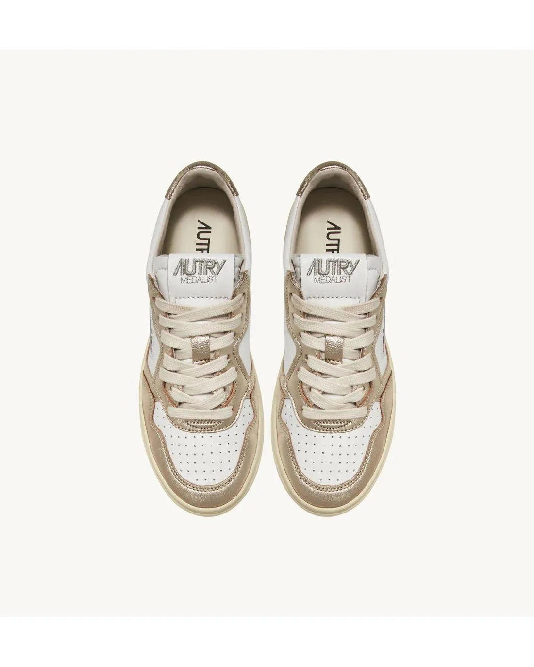 SNEAKERS MEDALIST LOW WOMEN LEATHER WHITE PLATINUM - Autry  | Chez Maman Rouen